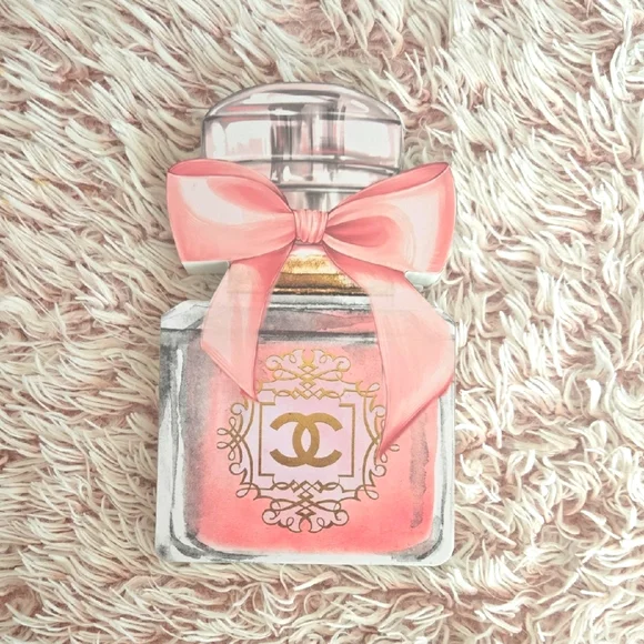 🎀NWT Chanel Art Decor - Picture 2 of 7